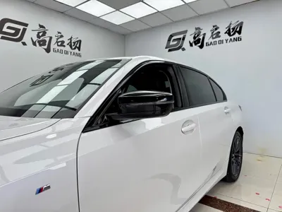 BMW 3 Series 2021, 30000 км, за 23446.9 USD