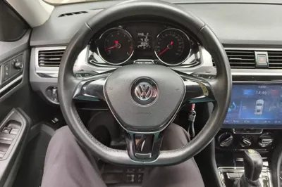 Volkswagen Bora 2017, 86900 км, за 5517 USD - фото 29