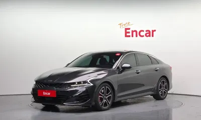 Kia K5 · 2020 год