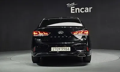 Hyundai Sonata 2018, 83483 км, за 9130.32 USD