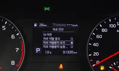 Kia K3 2020, 91335 км, за 6695.55 USD - фото 16
