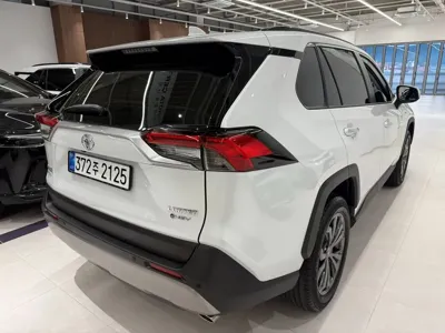Toyota RAV4 2025, 2497 км, за 30900.37 USD