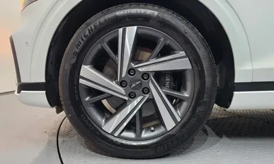 Genesis GV70 2025, 15841 км, за 39254.3 USD