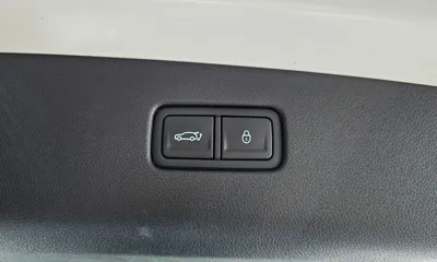 Genesis GV70 2025, 15841 км, за 39254.3 USD - фото 20