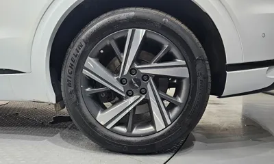 Genesis GV70 2025, 15841 км, за 39254.3 USD - фото 21
