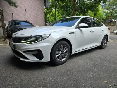 Kia K5 · 2019 год
