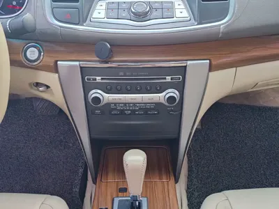 Nissan Teana 2011, 125000 км, за 2891.15 USD - фото 9