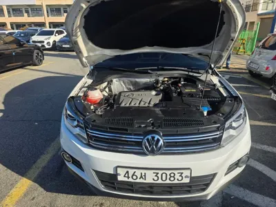 Volkswagen Tiguan 2015, 110479 км, за 5483.98 USD - фото 6