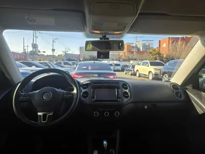 Volkswagen Tiguan 2015, 110479 км, за 5483.98 USD - фото 7