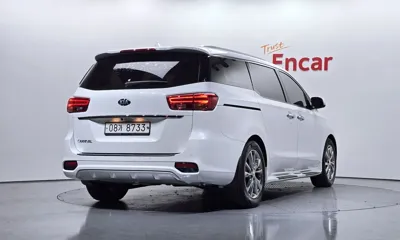 Kia Canival 2019, 151647 км, за 9051.24 USD