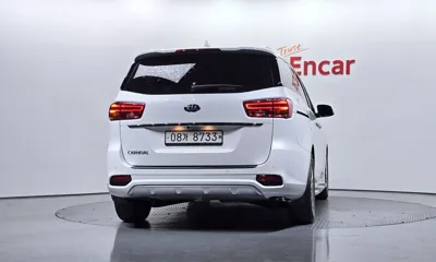 Kia Canival 2019, 151647 км, за 9051.24 USD