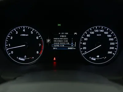 Hyundai Genesis 2016, 93991 км, за 6890.72 USD - фото 8
