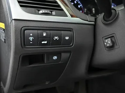 Hyundai Genesis 2016, 93991 км, за 6890.72 USD - фото 17