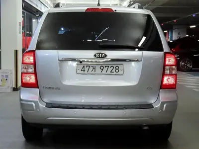 Kia Canival 2012, 293210 км, за 1820.19 USD