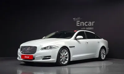Jaguar XJ · 2015 год