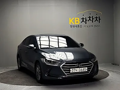 Hyundai Avante 2016, 102999 км, за 5135.54 USD