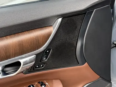 Volvo V90 2021, 78000 км, за 26191.37 USD - фото 8