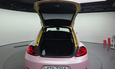 Volkswagen Beatle 2013, 133508 км, за 2642.88 USD - фото 20