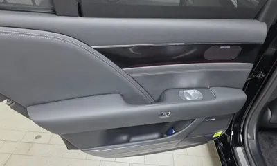 Genesis G90 2023, 5581 км, за 44505.71 USD - фото 25