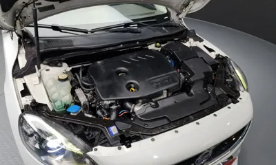 Volvo V40 2015, 144986 км, за 3501.82 USD - фото 6