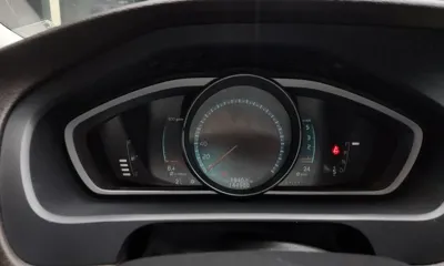 Volvo V40 2015, 144986 км, за 3501.82 USD - фото 8