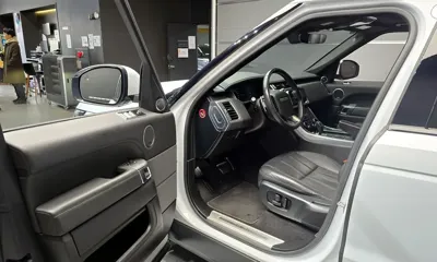 Land Rover Range Rover Sport 2019, 60922 км, за 29237.47 USD - фото 11