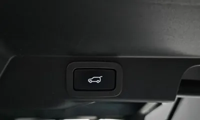Land Rover Range Rover Sport 2019, 60922 км, за 29237.47 USD - фото 20