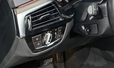 BMW 5-Series 2019, 119070 км, за 14918.57 USD - фото 14