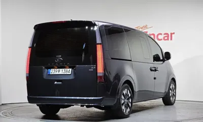 Hyundai Staria 2023, 77721 км, за 22926.99 USD