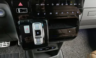 Hyundai Staria 2023, 77721 км, за 22926.99 USD - фото 9