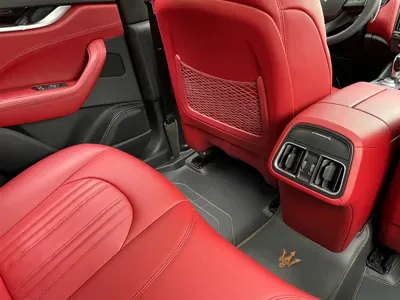Maserati Levante 2017, 73000 км, за 24327.11 USD - фото 17