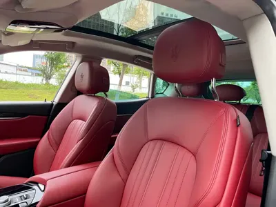 Maserati Levante 2017, 73000 км, за 24327.11 USD - фото 18