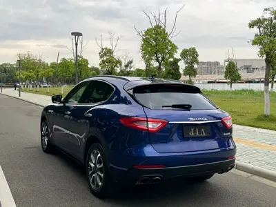 Maserati Levante 2017, 73000 км, за 24327.11 USD - фото 21