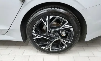 Kia K5 2024, 70276 км, за 18232.72 USD - фото 21