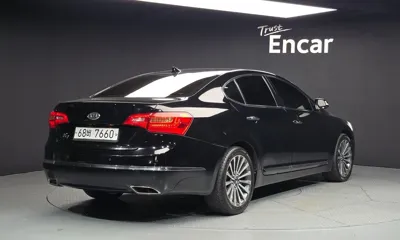 Kia K7 2012, 238213 км, за 2208.47 USD