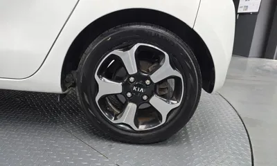 Kia Ray 2014, 117570 км, за 4230.57 USD - фото 21