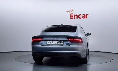 Audi A7 2016, 273434 км, за 9556 USD