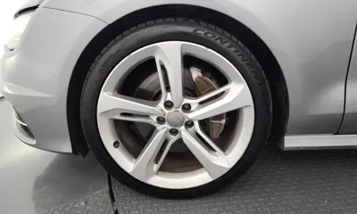 Audi A7 2016, 273434 км, за 9556 USD