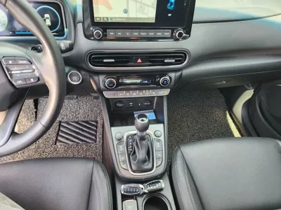 Hyundai Kona 2021, 40500 км, за 10831.04 USD - фото 9