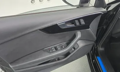 Audi A4 2021, 49593 км, за 16938.12 USD - фото 24