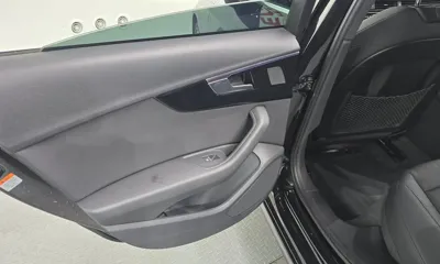 Audi A4 2021, 49593 км, за 16938.12 USD - фото 25
