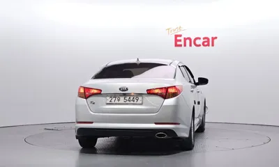 Kia K5 2013, 148530 км, за 2734.91 USD