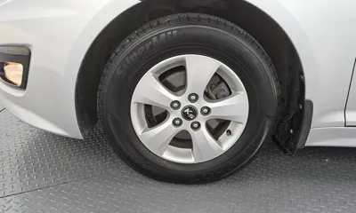 Kia K5 2013, 148530 км, за 2734.91 USD