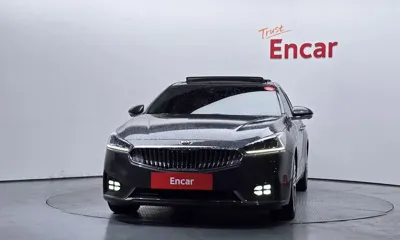 Kia K7 2018, 147604 км, за 8338.77 USD