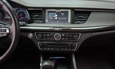 Kia K7 2018, 147604 км, за 8338.77 USD - фото 14