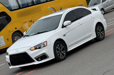 Mitsubishi Lancer EX