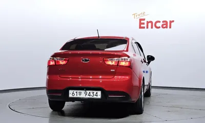 Kia Pride 2012, 54517 км, за 2955.86 USD