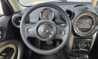 MINI Countryman 2015, 131930 км, за 3633.96 USD - фото 13