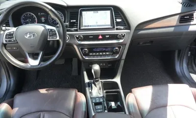 Hyundai Sonata 2019, 116808 км, за 6432.98 USD - фото 11