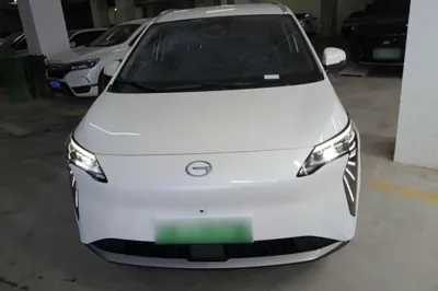 AION Y 2025, 12200 км, за 15249 USD